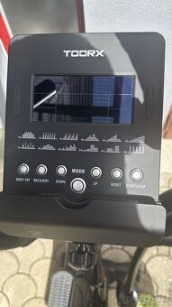 Prodám Eliptický trenažér TOORX ERX 100 HRC - 4