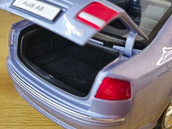 Audi A8 4.2 1:18 Kyosho - 4