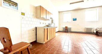 Pronájem komerčních prostor, 400 m2, Černožice nad Labem, ok - 4