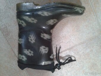 Holinky / gumáky / gumovky. Vel. 30 - 4