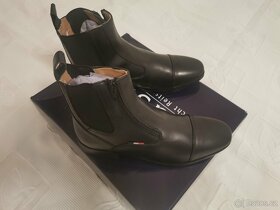 Prodám nové, kožené, jezdecké perka Busse - 4