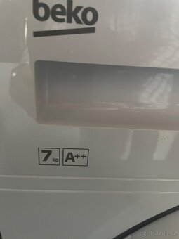 Nepoužitá sušička Beko DPS 7405GB5 - 4