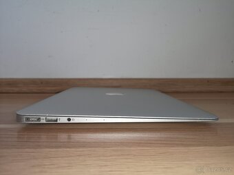 Apple Macbook Air Mid 2013 - 4