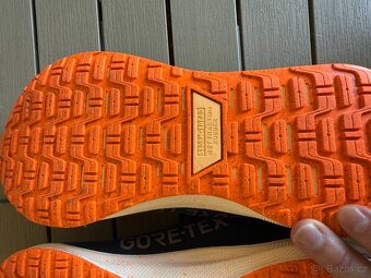 Běžecké boty Nike InfinityRN 4 GORE-TEX, vel. 44 - 4