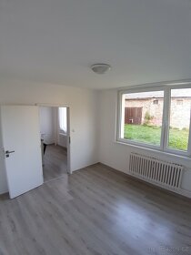 Pronájem bytu 3+1 66m² Olomouc-Holice - 4