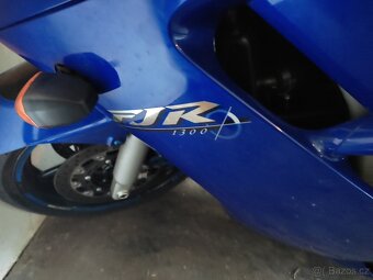 Yamaha FJR 1300 - 4