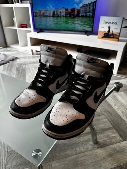 Nike Dunk High Retro “Panda” 43 - 4