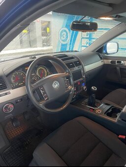 Volkswagen Touareg 2.5 TDI 128 kW – předfacelift (2004) - 4