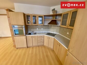 Byt 2+kk u centrálního parku Zlín - JS - 4