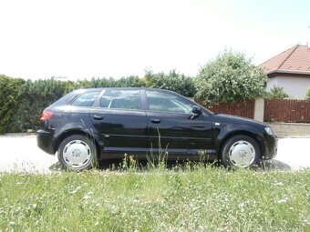 Prodám Audi A3, 1,6i Sportback, rok 2006 - 4