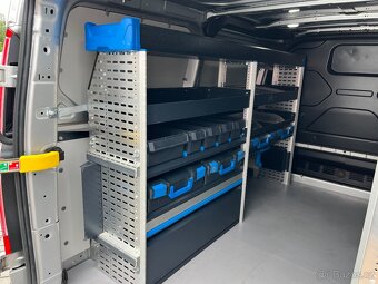 Ford Transit Custom 2,0TDCi 96KW, Dílna,SORTIMO,WEBASTO,DPH - 4