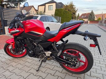 Kawasaki Z650 50th Anniversary - limitovaná edice - 4