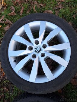 alu kola 5x112 R17 originál Škoda nové pneu 205/50/17 - 4