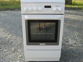 ELEKTRICKÝ SKLOKERAMICKÝ VOLNĚ STOJÍCÍ SPORÁK ELECTROLUX,LCD - 4