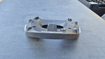 Prodám použitou plotnu Givi M5 - 4