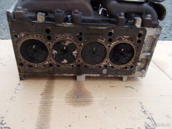 Hlava motoru Fiat Grande Punto 1.3 Multijet 55kw 199A9000 - 4