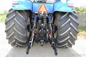 Traktor New Holland T8050 - 4