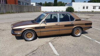 BMW 525, e12, r.v. 10/1980, zlatá, design ALPINA - 4