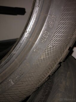 235/45 r17 94H continental - 4