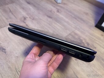 HP Notebook, Intel Core i3, 8GB RAM, 250 GB SSD, Win 10 - 4