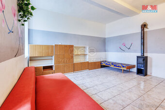 Prodej nájemního domu, 300 m², Hradec - 4