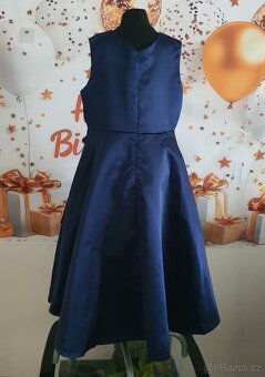 Elegantní dětské slavnostní šaty - 4