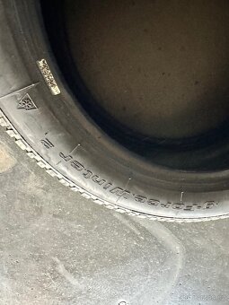225/50 R17 zimní - 4