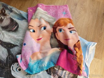 Povlečení + deka Frozen - 4