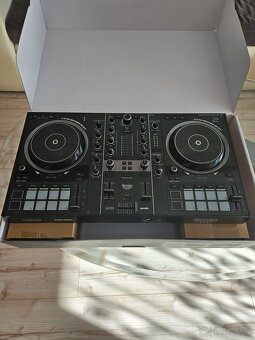 Prodám DJ Conrol Inpulse 500 - 4
