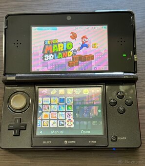 REZERVACE Nintendo 3DS Cosmos Black - 4
