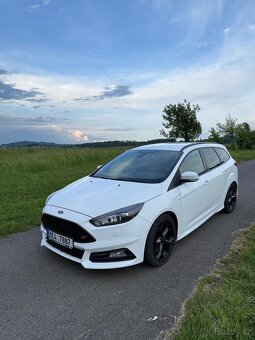 Ford Focus ST 2.0 TDCI 136 kW RECARO - 4