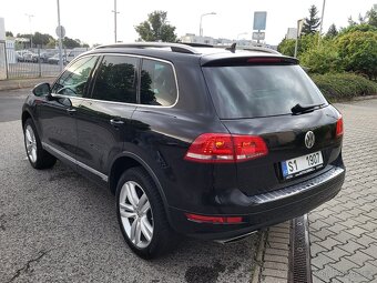 Volkswagen Touareg 3.0TDi 180kWEXECUTIVEPANORAM - 4