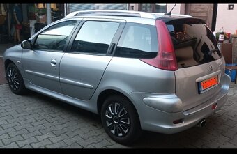 Prodám Peugeot 206 sw, r.v. 2005 - 4