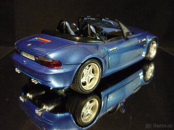 BMW M Roadster Bburago 1/18 - 4