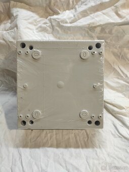 Rozvodnice nástěnná - 4