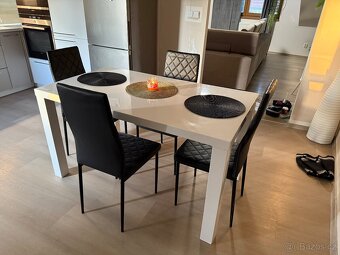 Prodám nábytek - 4