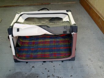 Prodám klec a přepravní box pro psa - 4