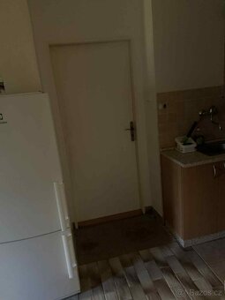 nabízím zařízený jednolůžkový pokoj v LIberci - 4