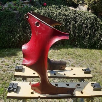 JAWA 250- PODSEDLOVÉ PLECHY - 4