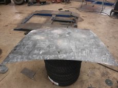 Zadní kapota Fiat 124 spider - 4