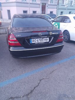 Mercedes E 211 . 3.0. Diesel. Avtomat - 4