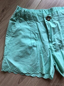 Kraťasy, velikost 152 - 4