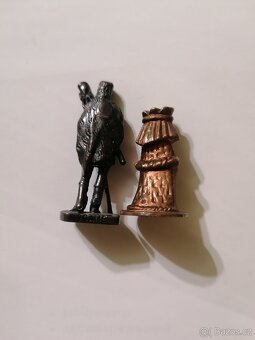 2x Kinder-Figurka - 4