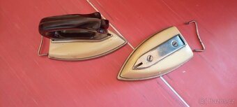 staré žehličky - 4