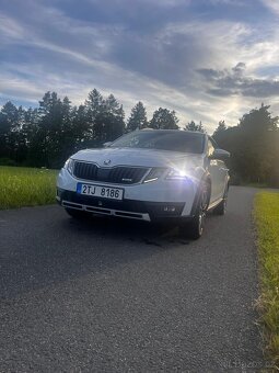 Škoda Octavia Scout 1.8tsi 4x4 - 4
