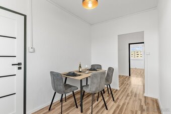 Prodej bytu 5+1 91 m² po rekonstrukci s krásným výhledem - 4