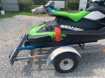 Sea-Doo Spark 90hp VTS mnoho doplňků - 4