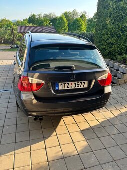 BMW e91 325i - 4