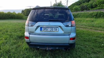 Mitsubishi Outlander II 2.0 DI-D 4x4 - 4