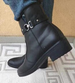 Dámské elegantní kozačky se zipem z boku, vel. 37 - 4